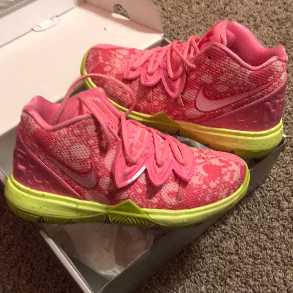 Nike Kyrie Spongebob Collection